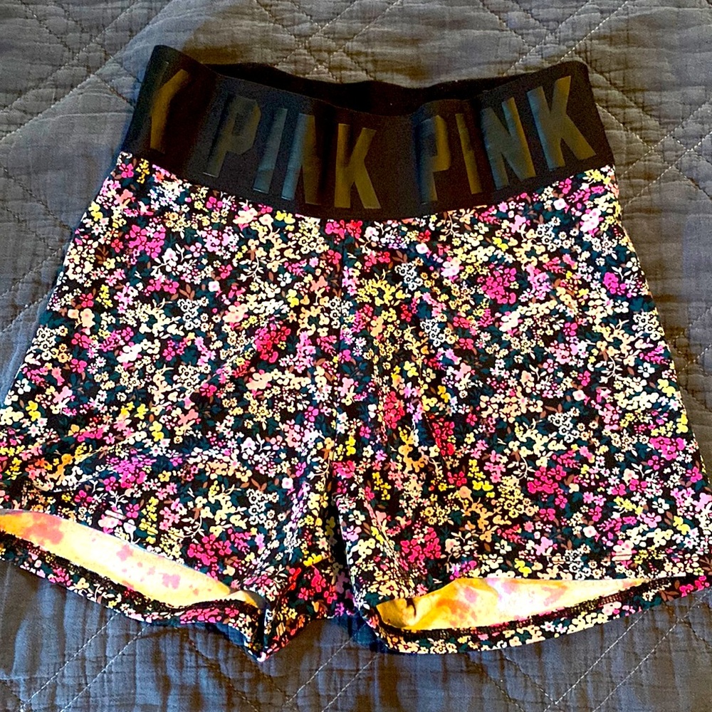 VS Pink Booty Short
